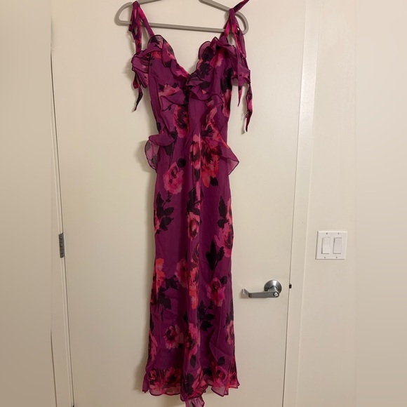 NWT Women’s Steve Madden Adalina V-Neck Midi Dress - Picture 3 of 7